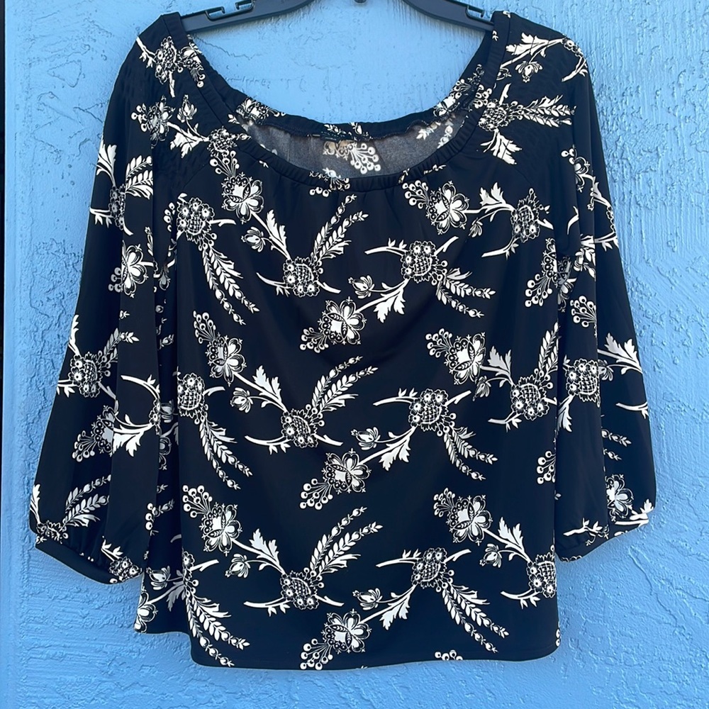 Ann Taylor long sleeve top